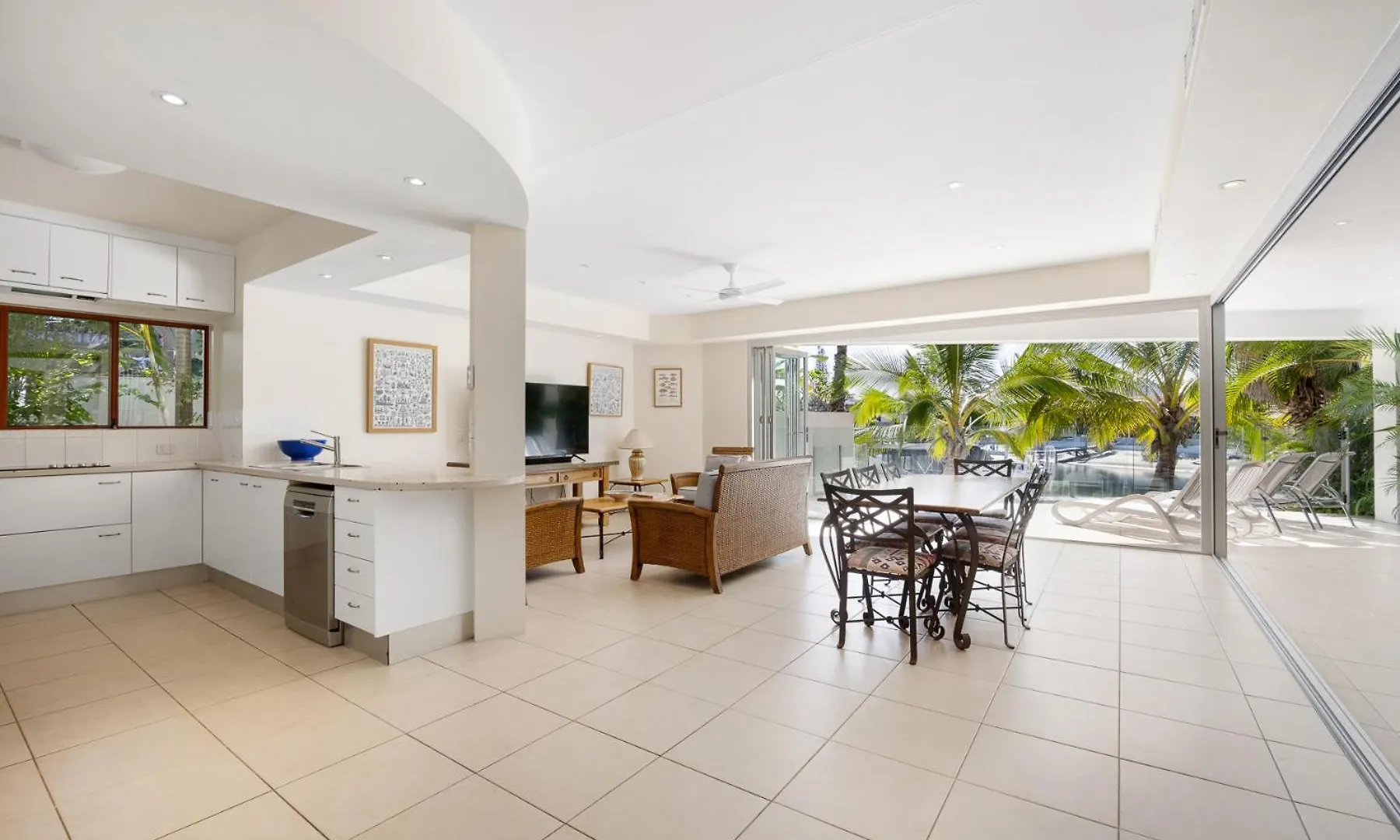 Willa Pet-Friendly Waterfront Hideaway Noosa Dom wakacyjny